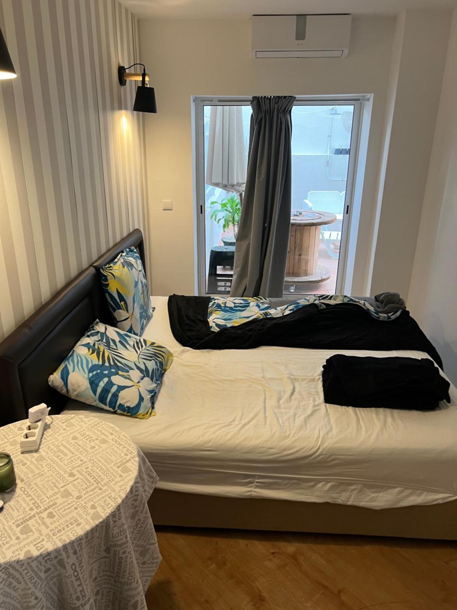 Apartamento Para Ferias 2 Minutos Da Praia Costa Da Caparica Exterior foto
